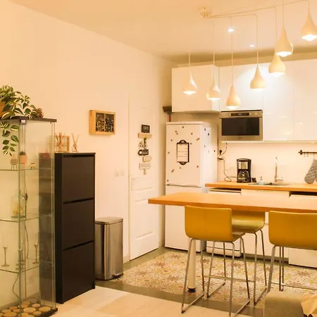 Apartment Cosy 38 M Nest Near Centquatre-paris